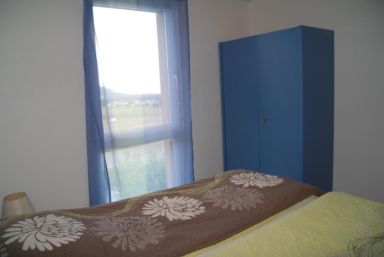 Appartment Aux Lilas Les Geneveys-sur-Coffrane Exterior foto
